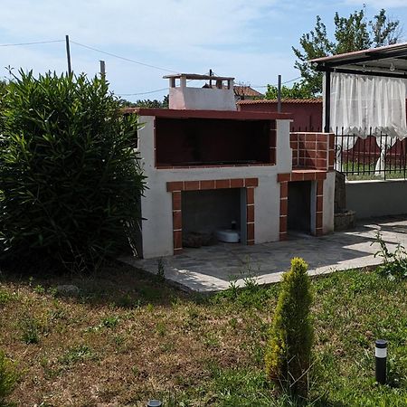 Ferienhaus "Arizones", Nea Kallikratia, Chalkidiki Nea Kallikrateia Ngoại thất bức ảnh