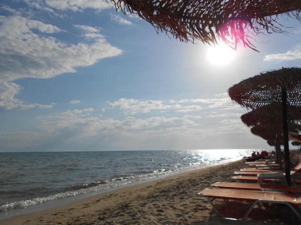 Ferienhaus "Arizones", Nea Kallikratia, Chalkidiki Nea Kallikrateia Ngoại thất bức ảnh